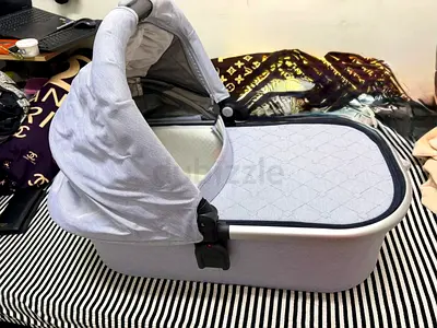 uppa baby Light grey newborn bassinet