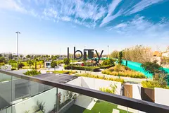 Community View | Single Row | Prime Location