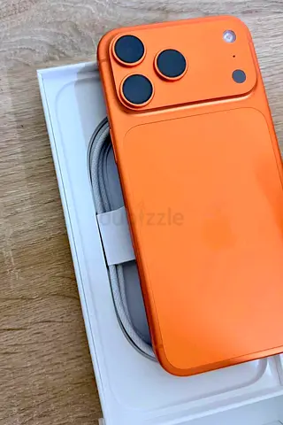 iPhone 17 Pro Max  -  100%