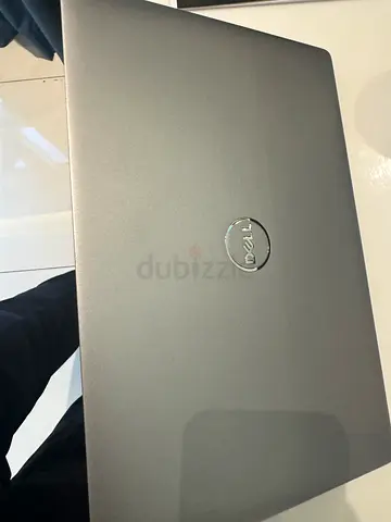 Selling my Dell laptop (silver) — good condition like brand new only 1 week used core i5