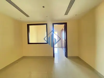 Hot price for bigger unit-Sea View-Vacant-Clean