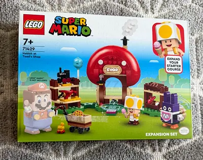 LEGO Super Mario: Nabbit at Toads Shop Expansion Set