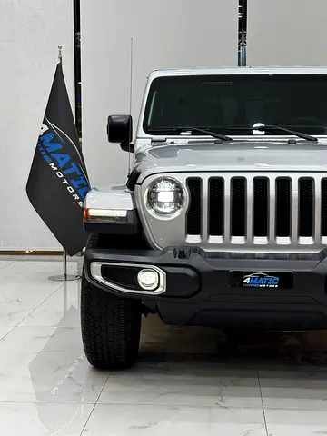 Jeep Wrangler Sahara, миниатюра 2