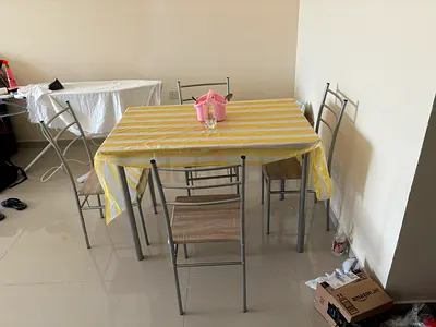 4-Seater Dining Table Set (Table + 4 Chairs)