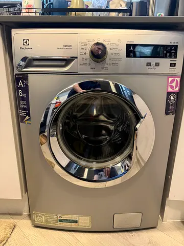 Electrolux 8KG Front Load Washing Machine