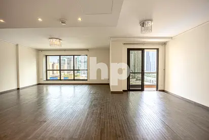 Negotiable | Luxury 3 bed +Maid Room | Huge layout | Prime location