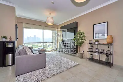 Spacious | Golf and Lake View | Prime Location