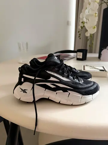 Reebok Womens Zig Kinetica 2.5 Shoes EUR 38