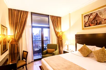 Serviced Hotel Apartment | Wi-Fi & Utility Bills Included I Beside Metro Station