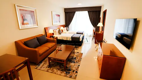 Hotel Apartment Vacant Well Maintain Prime Location
