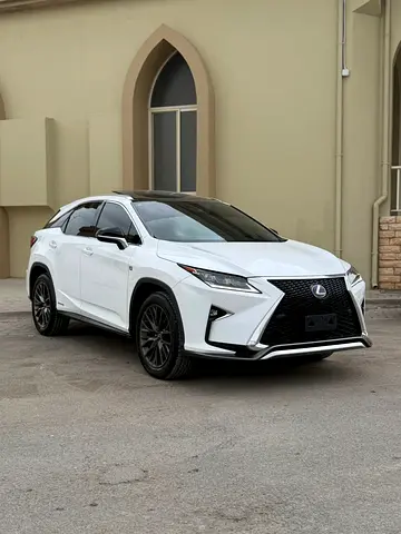 2017 Lexus RX 450h F Sport - GCC Specs