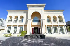 Independent Villa | Private pool | 6 bed