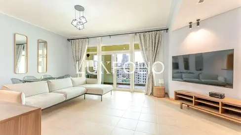 High Floor | Beach Access | Vacant now