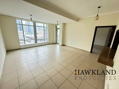 Chiller Free - Square Apartment - Ready To Move In