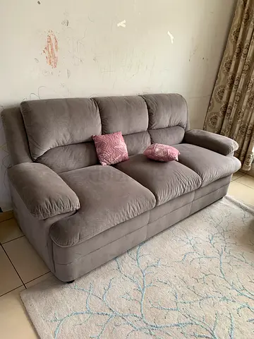 My gray 3-seater plush sofa - good condition
