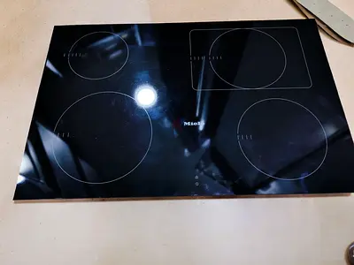 Miele Built-in Electric Cooker 90 cm – High-End German Quality
