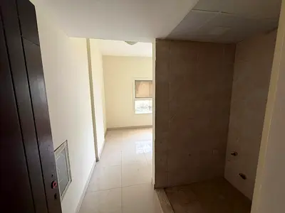 Studio in Nuaimiya 3, Sep Kitchen, behind Safir, 22k, 4 Cheques.