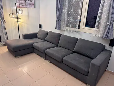 Grey L-shaped 4-seater sectional sofa with chaise (good condition)
