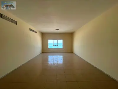 فرصة نادرة للسكن بإطلالة بحرية مباشرة في واحد من أفضل مواقع عجمان.