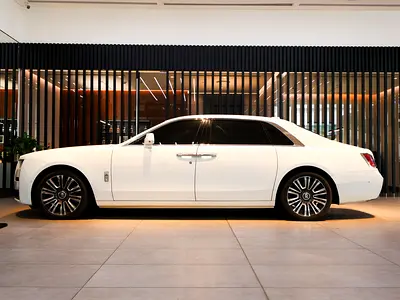 2023 ROLLS-ROYCE GHOST — фото 3