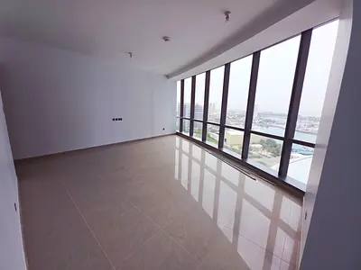 0 Commission 1Bed hall flat Parking kitchen goods