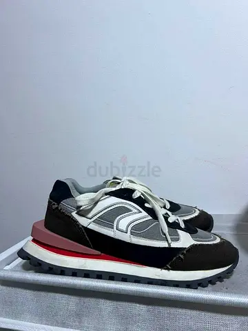 Axel Arigato grey/black retro unisex sneakers - good used condition