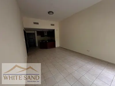 CLOSE TO METRO | SPACIOUS LARGE LAYOUT | DISCOVERY GARDENS MED