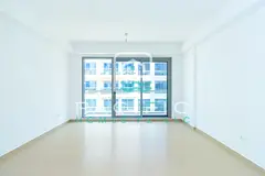 BEACH FRONT LIVING| BEST PRICE |UNFURNISHED STUDIO