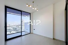 Spacious | City Views | High Floor