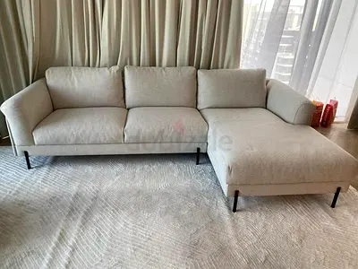 Loom collection Serena sectional sofa