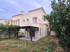 Corner Unit | Vacant | Close to Lake