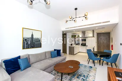 Beautiful 1 Bed | Private Beach Access |Vacant Now