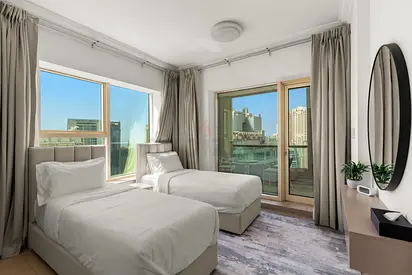 Master Room in Modern Apartment | Canal Views | Near Marina Walk  Beach