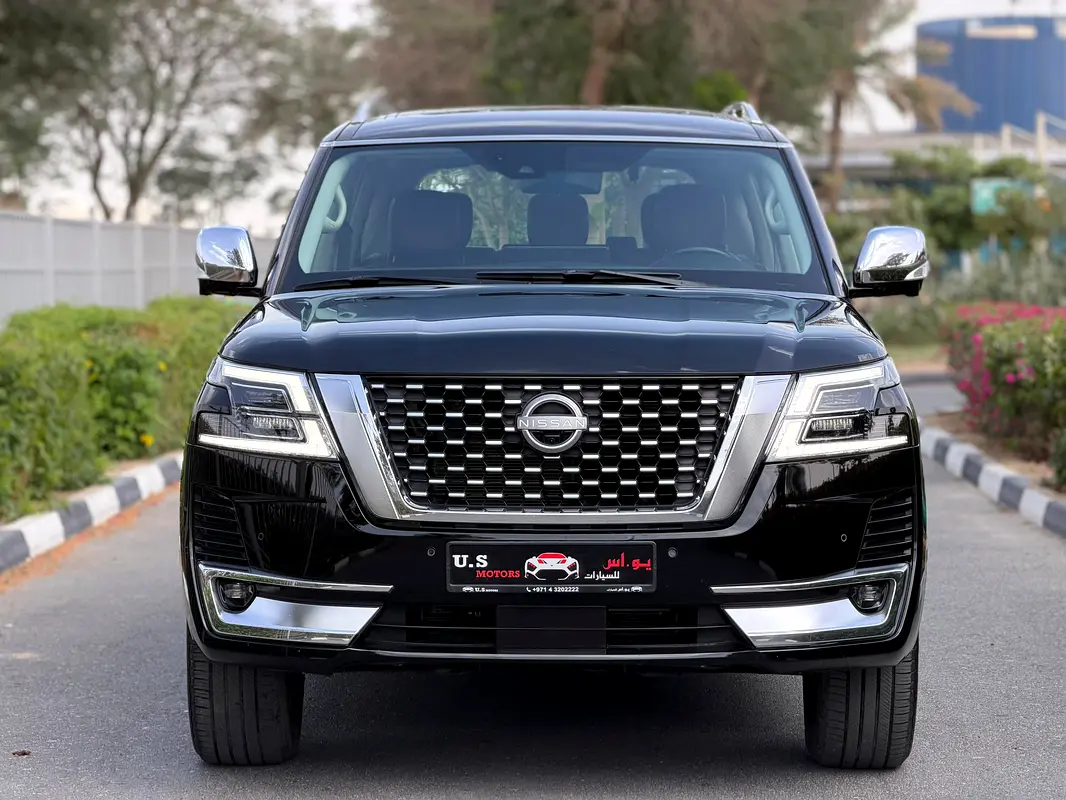 Nissan Patrol 2022 — photo 1 of 18