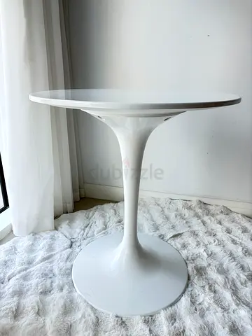 My white tulip-style round side table