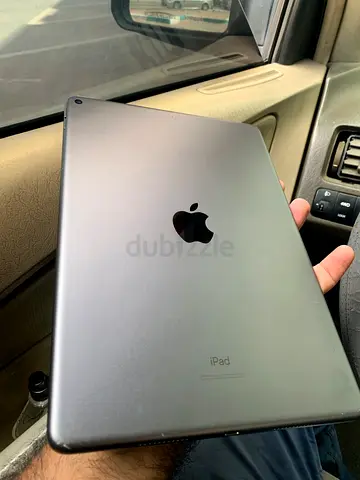 Ipad 7 - 128 GB Excellent Condition