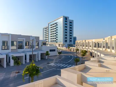 2 Bedroom Townhouse + Maid For Rent - Mina Al Arab - Hot Property