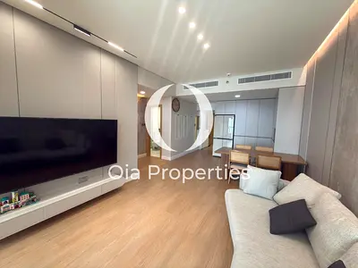 Fully Upgraded 2BR | Designer Finishes | High Floor | Furnished