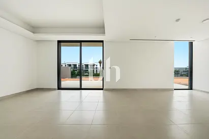 Brand New | Single Row | Community View | 4br+Maid