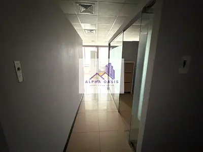 FITTED OFFICE | WITH PARTITON | HIGH FLOOR