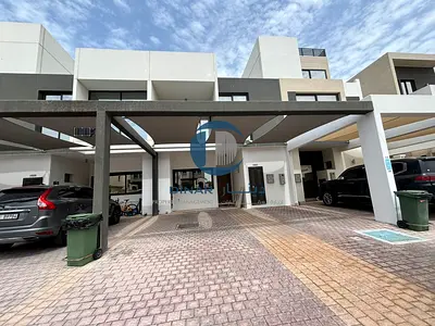 Spacious 3 Master Bedroom Villa | Private Garden