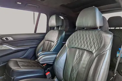 2019 BMW X7 — миниатюра 12