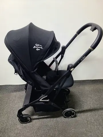 Jikel life 360 degree rotation compact stroller Good condition