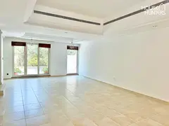 Vacant now | Immaculate Unit | Newly Wrapped