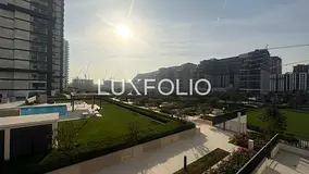 Low Floor | Pool View | Park View