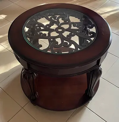 Coffee Table (United Furniture)