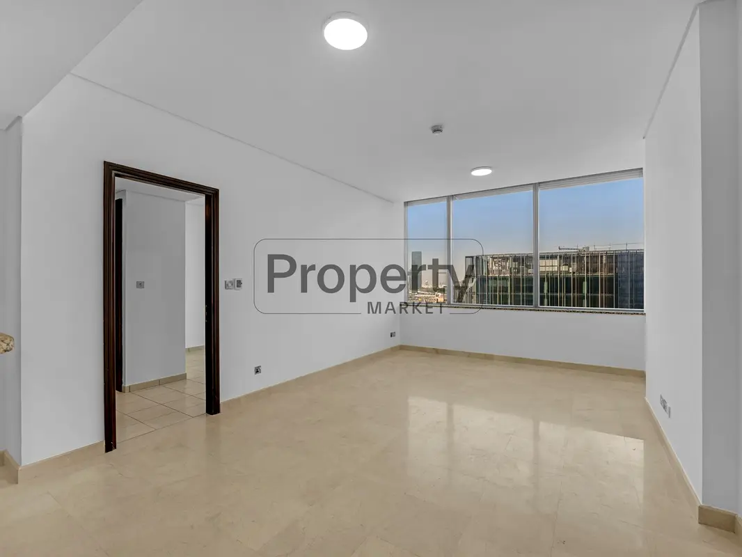 Spacious | High Floor | Balcony | DIFC Views