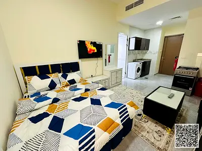 استديو مفروش فرش فندقى للايجار الشهرى بعجمان _ كورنيش عجمان _ شامل جميع الفواتير والانترنت _ مفروش بالكامل بأثاث أنيق _ مطبخ مجهز بجميع الاحتياجات