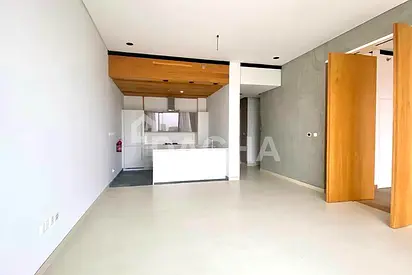 1 Bedroom | Vacant | LOW FLOOR