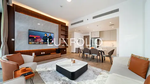 Luxury 2BR Stunning Creek Views AVAILABLE